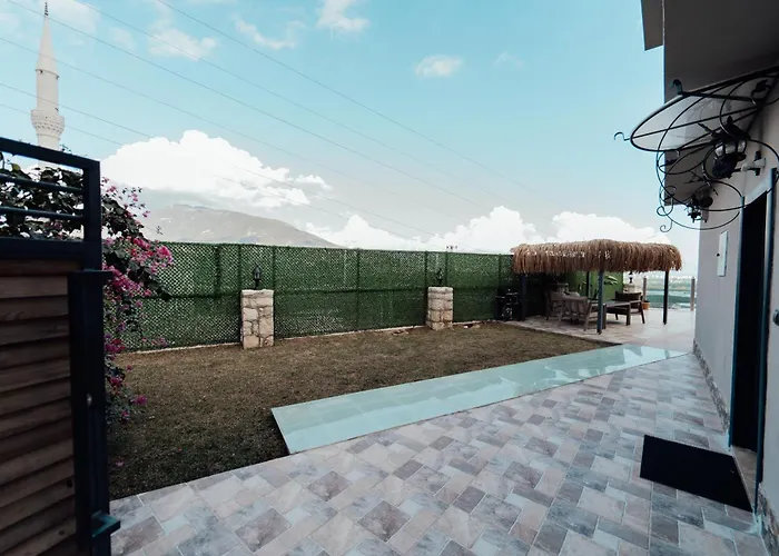 Fortunella Villa *
